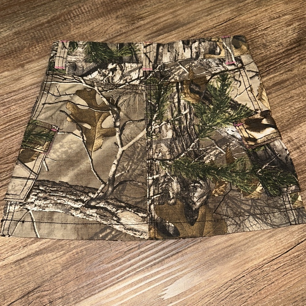 Girls Carhartt camo realtree camouflage cargo pocket skirt size 6 - Picture 3 of 3